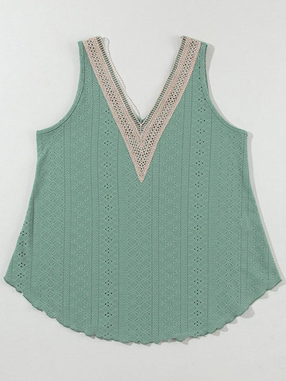 Green Crochet Lace V-Neck Sleeveless Tank Top with Elegant Hollowouts