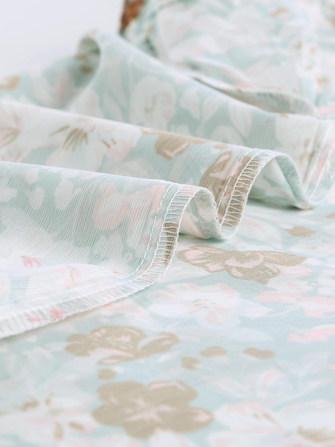 Green Floral Crepe Flutter Sleeve Blouse