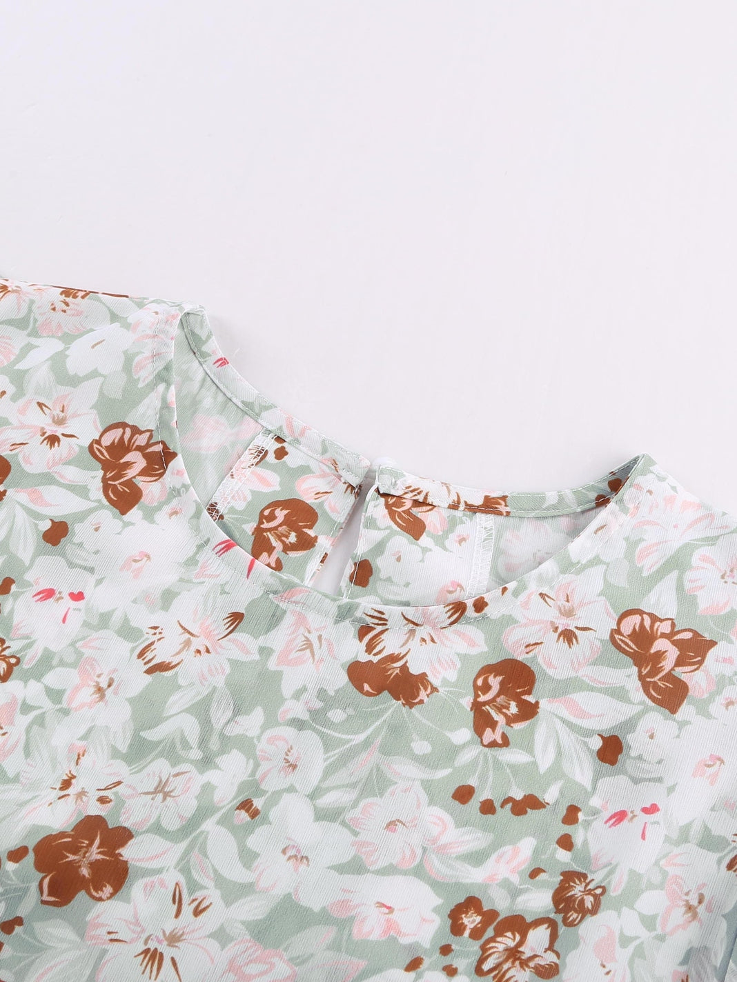 Green Floral Crepe Flutter Sleeve Blouse