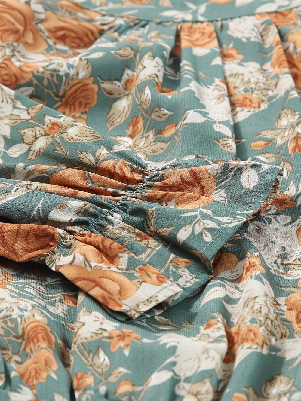 Green Floral Pleated Maxi Dress with Tie - Elegant Long Sleeve Shift Dress