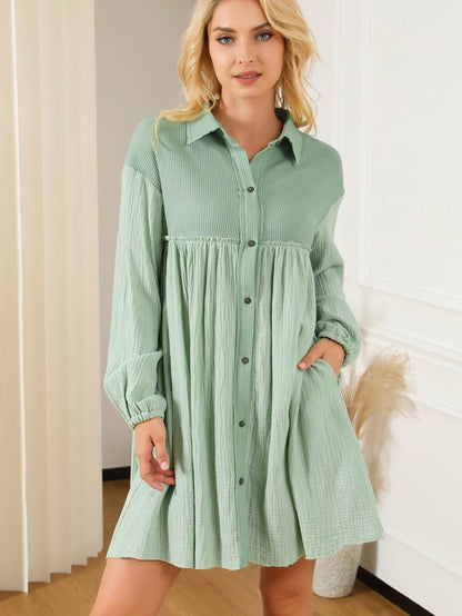 Green Patchwork Crinkle Puff Sleeve Shirt Dress with Eye-catching Design