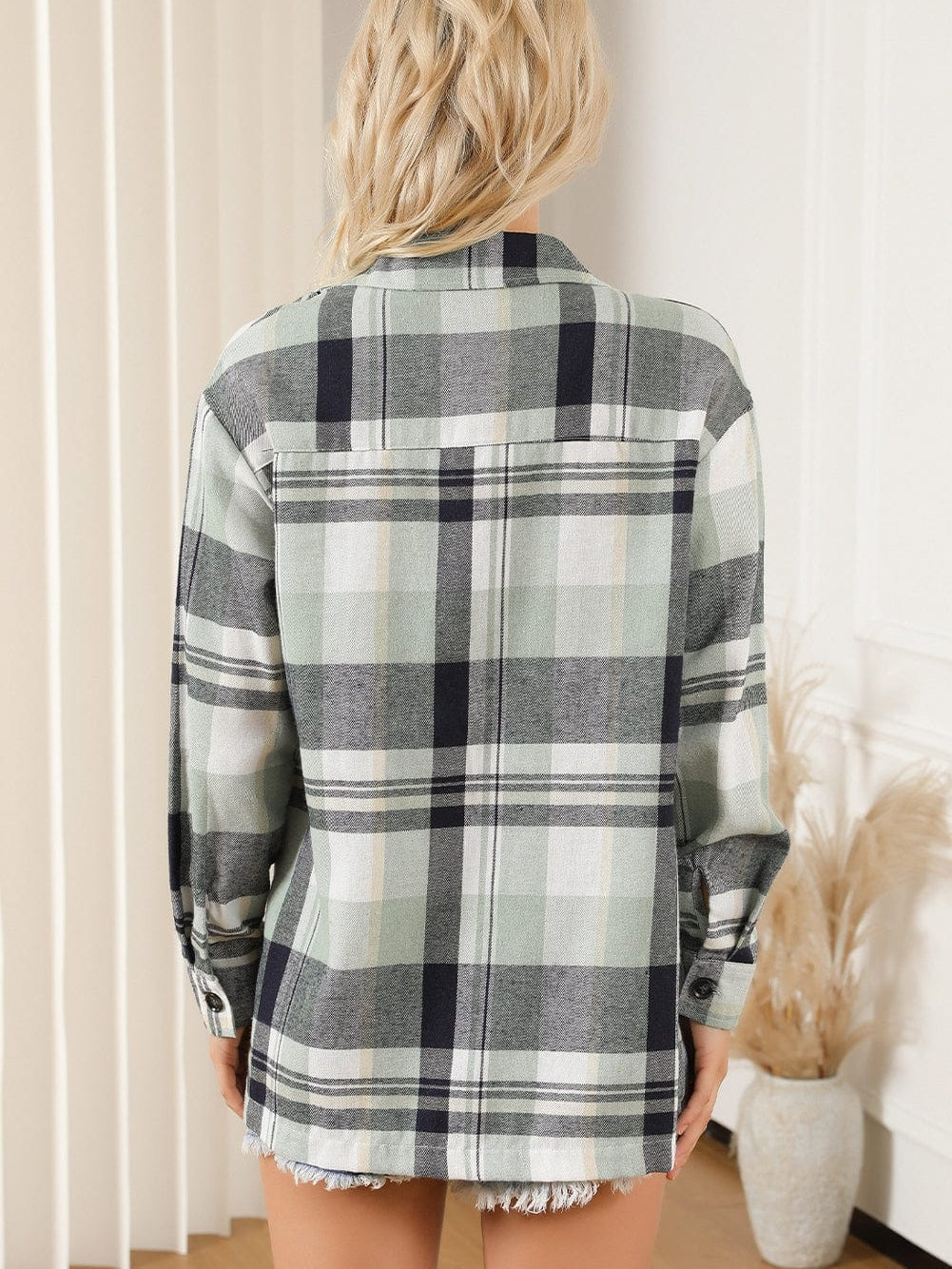 Green Plaid Button-Up Shirt with Chest Pockets