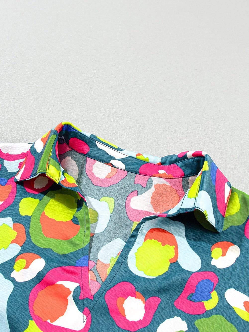 Green Polka Dot Printed Collared Neck Half Sleeve Shift Dress