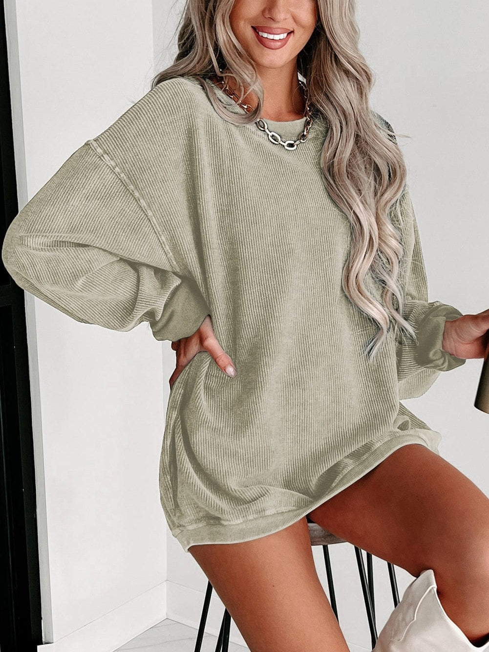 Green Ribbed Knit Corduroy Round Neck Pullover Sweatshirt