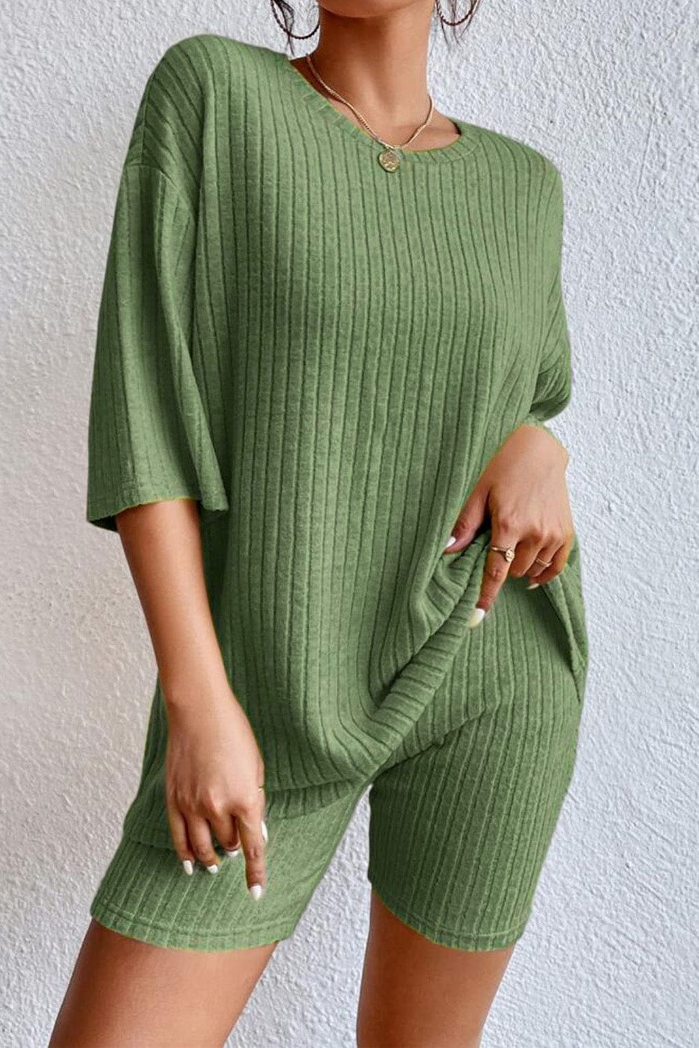 Green Ribbed Texture Lounge Wear Set with Loose Silhouette