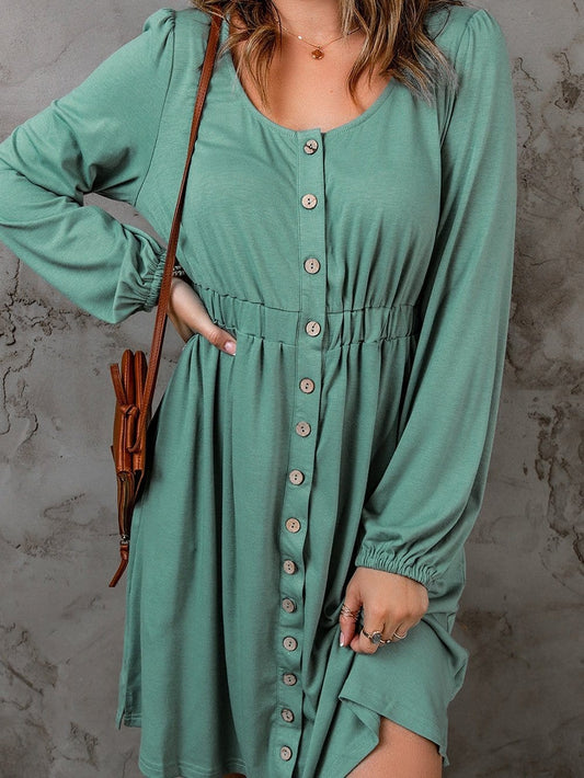 Green Scoop Neck Button-Up Long Sleeve Dress
