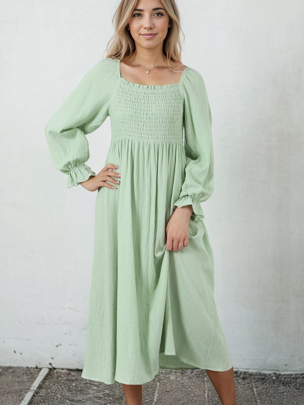 Green Textured Square Neck Bubble Sleeve Maxi Dress