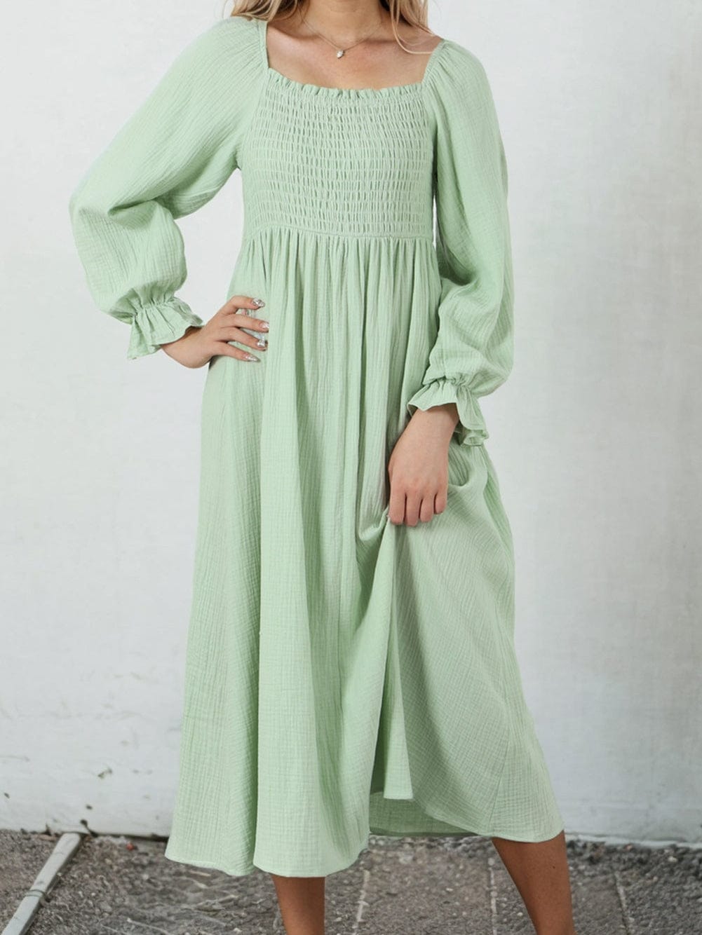 Green Textured Square Neck Bubble Sleeve Maxi Dress