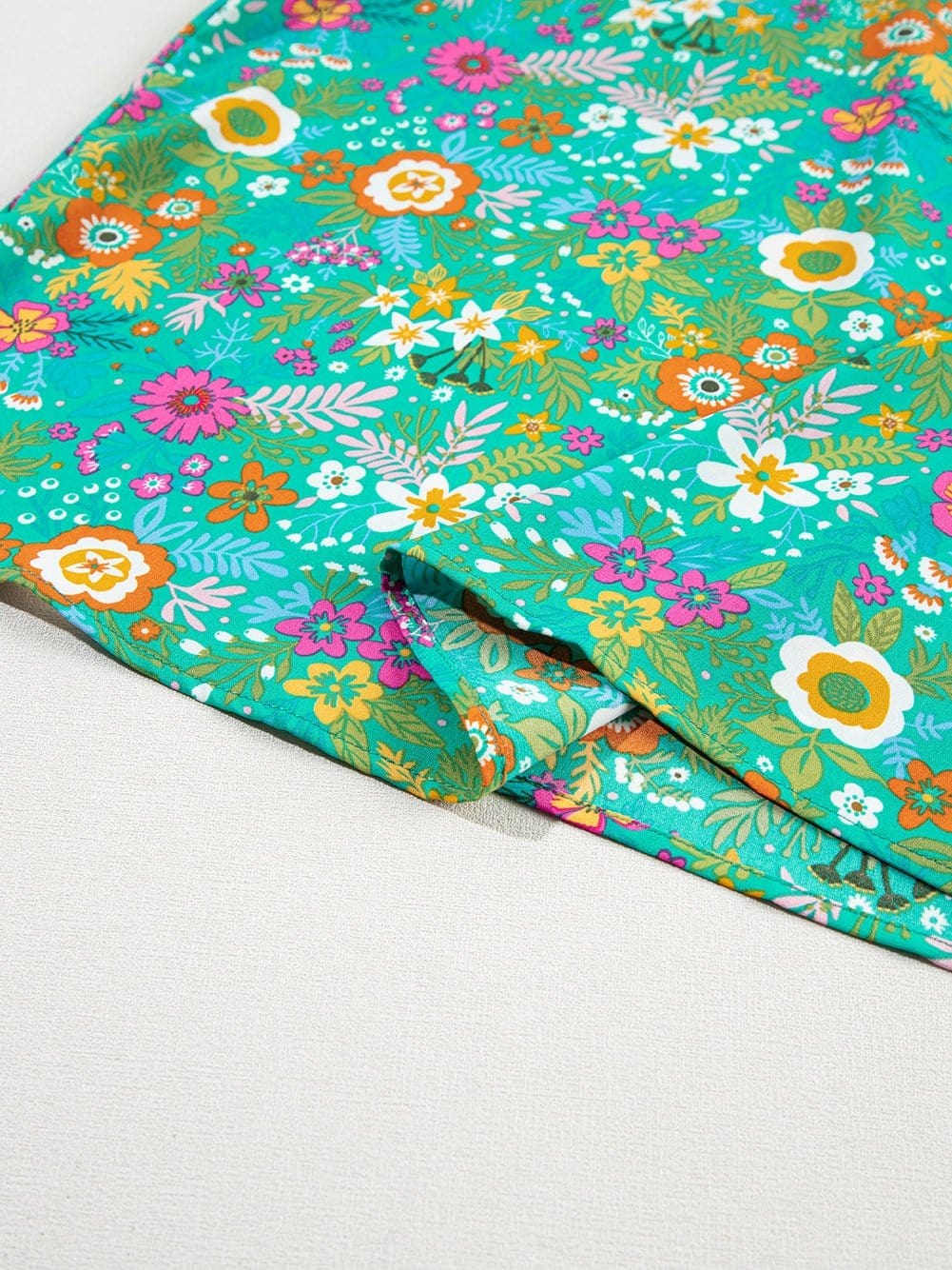 Green Tropical Paradise Flutter Sleeve Blouse with Lace Detail