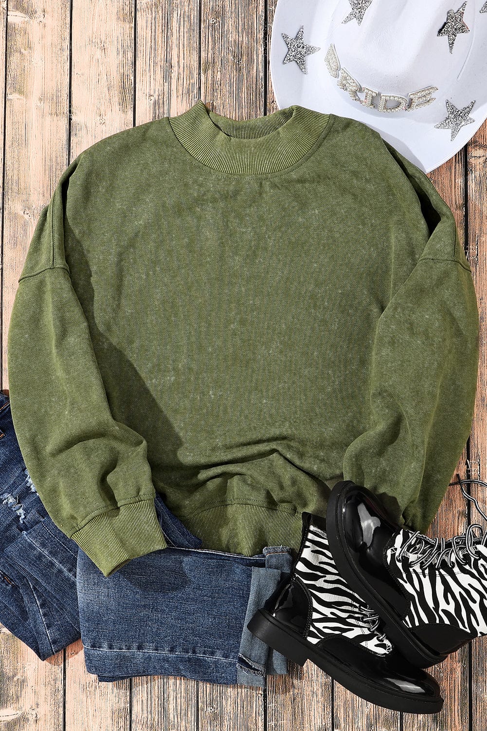 Green Vintage Drop Shoulder Round Neck Pullover Sweatshirt