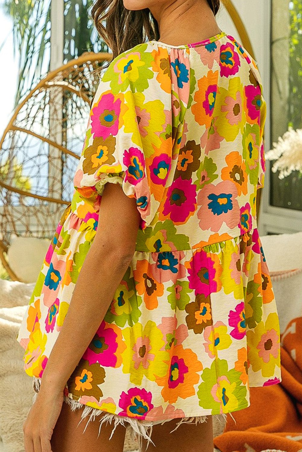 Green Vintage Floral V Neck Puff Sleeve Summer Blouse