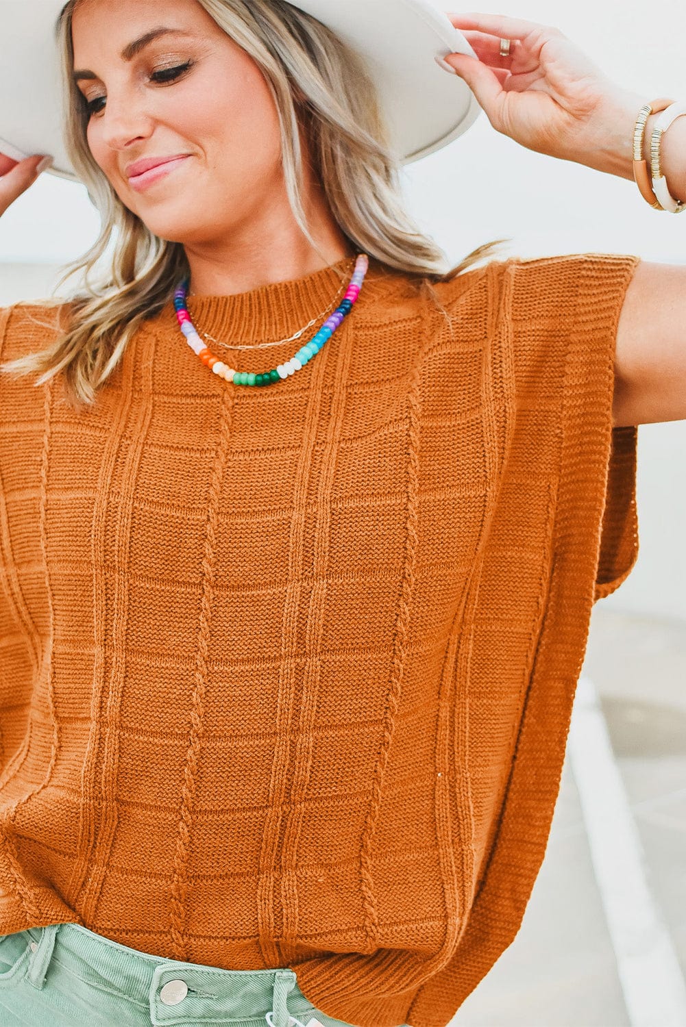 Grid Textured Chestnut V-Neck Short Sleeve Sweater