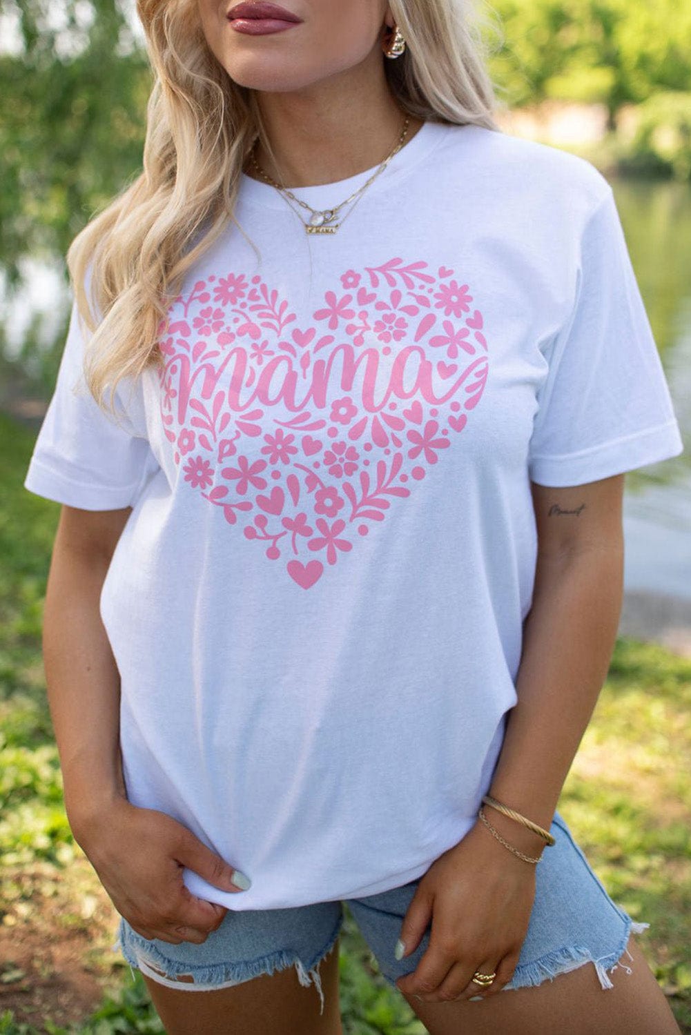 Heartfelt Floral Mama Graphic Tee in White