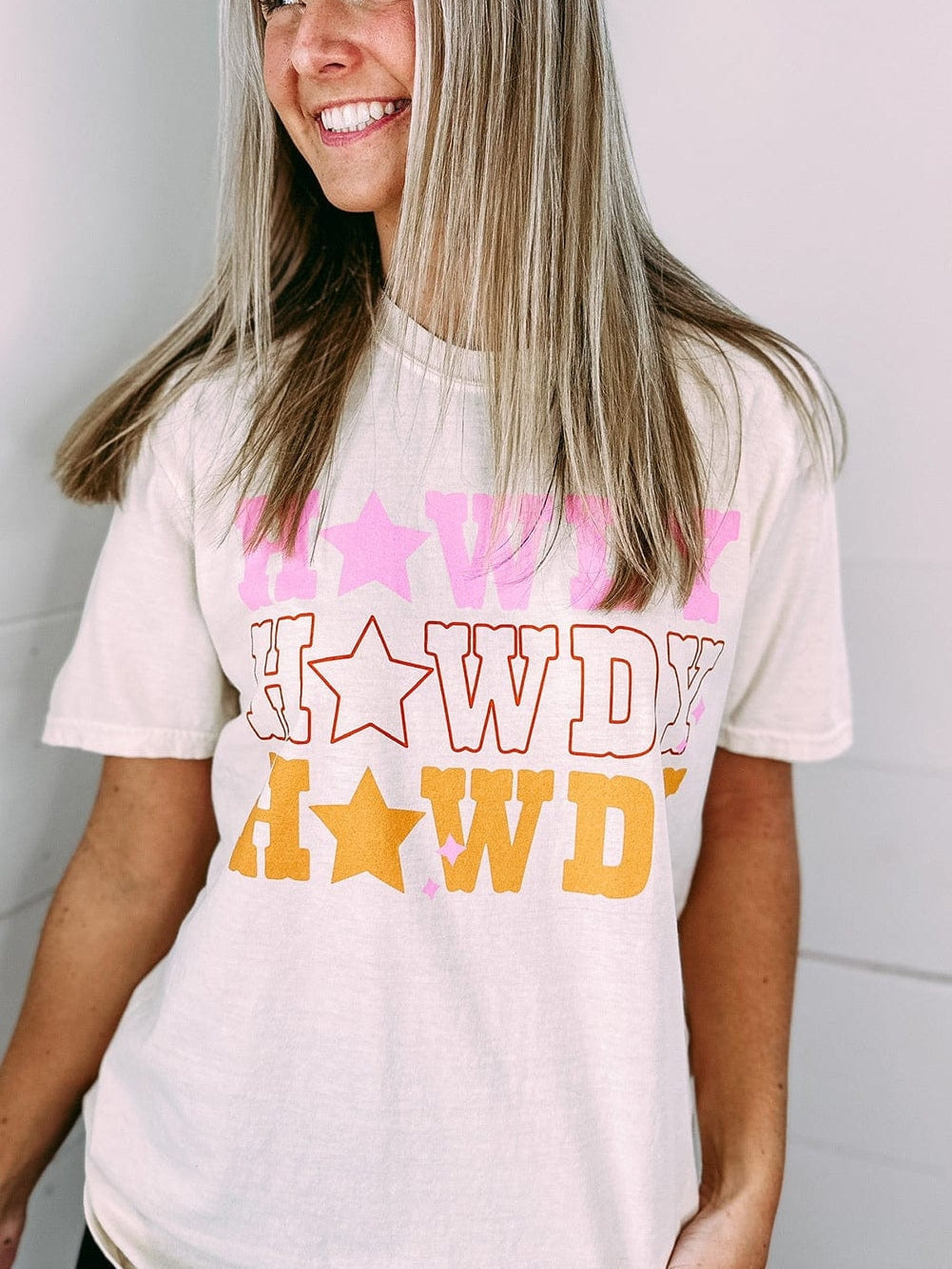 HOWDY Star Print Western Graphic Tee