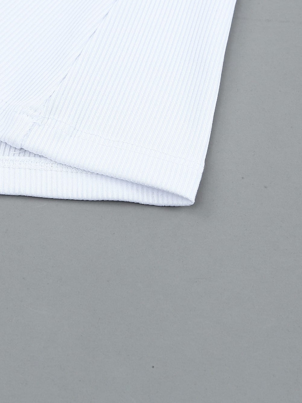 Ivory V-Neck Textured Knit Sleeveless Top