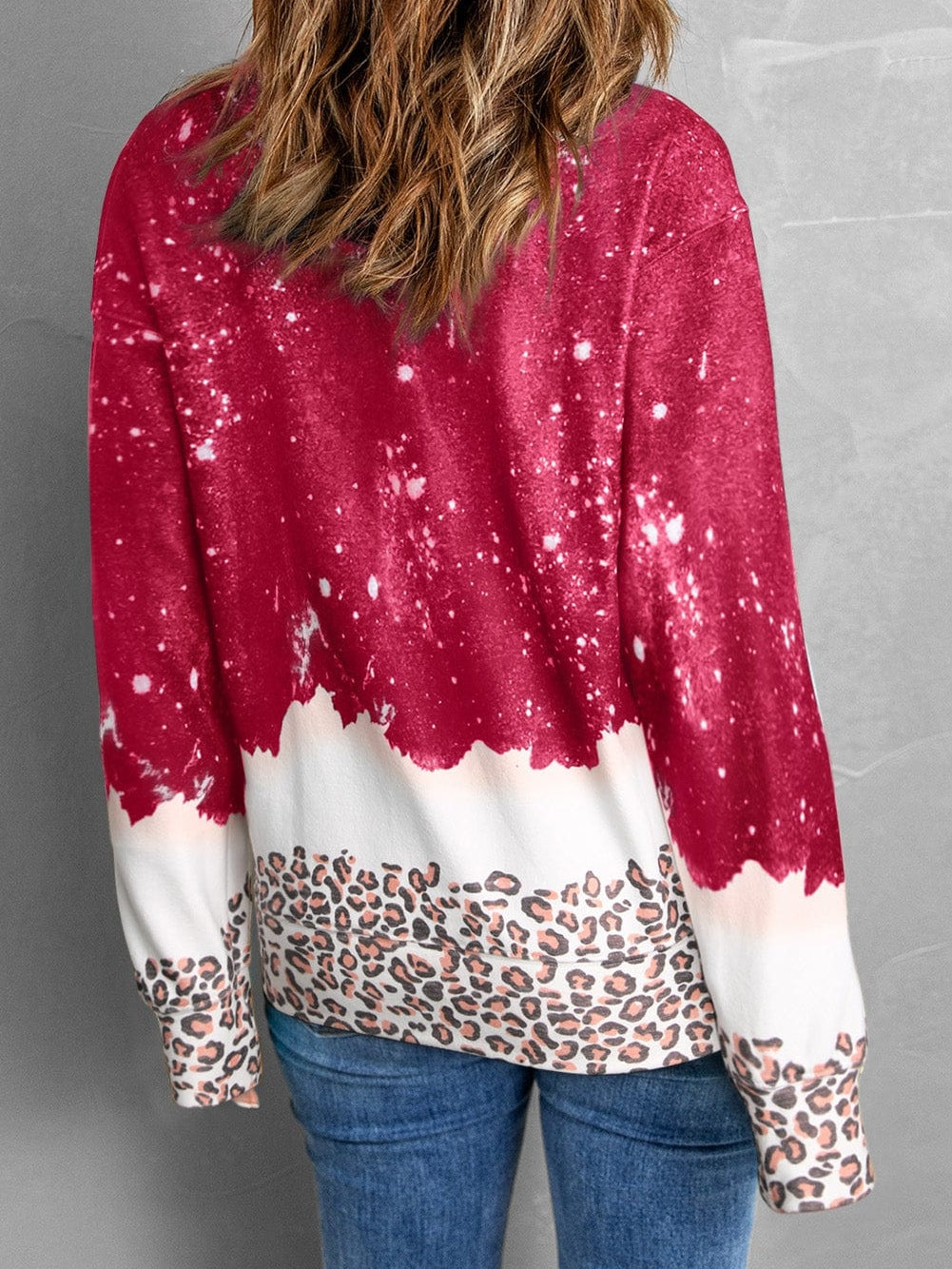 Joyful Leopard Print Red Loose Sweatshirt for Christmas Cheer