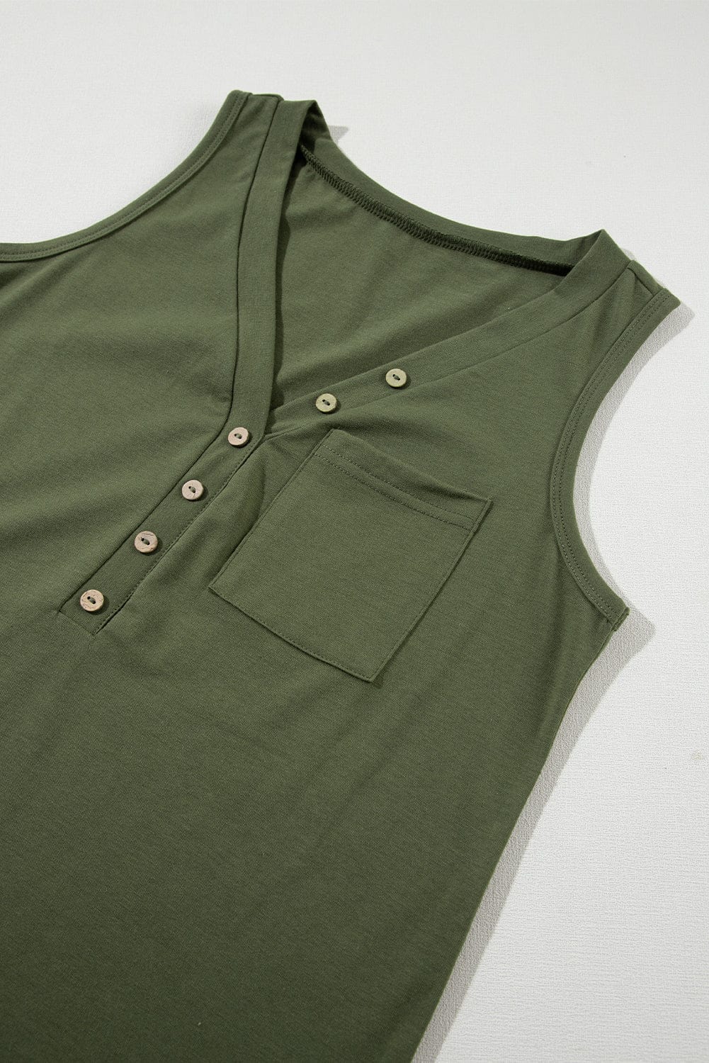 Jungle Green V Neck Sleeveless Tank Top with Patched Pocket