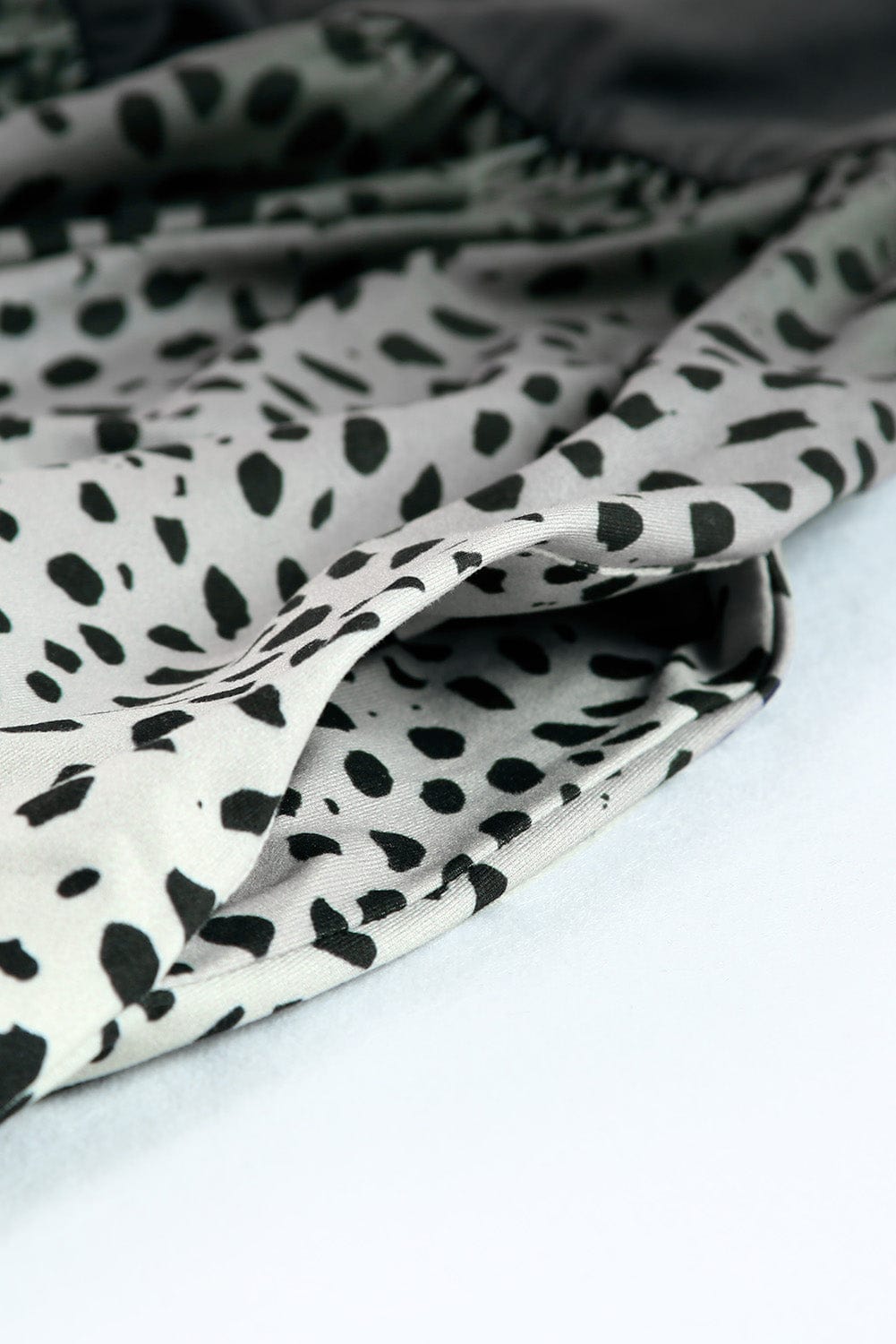 Leopard Print Casual Tunic Dress with Polka Dot Accents