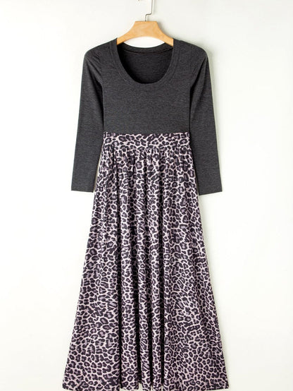 Leopard Print Maxi Dress with Fitted Bodice and Long Sleeves