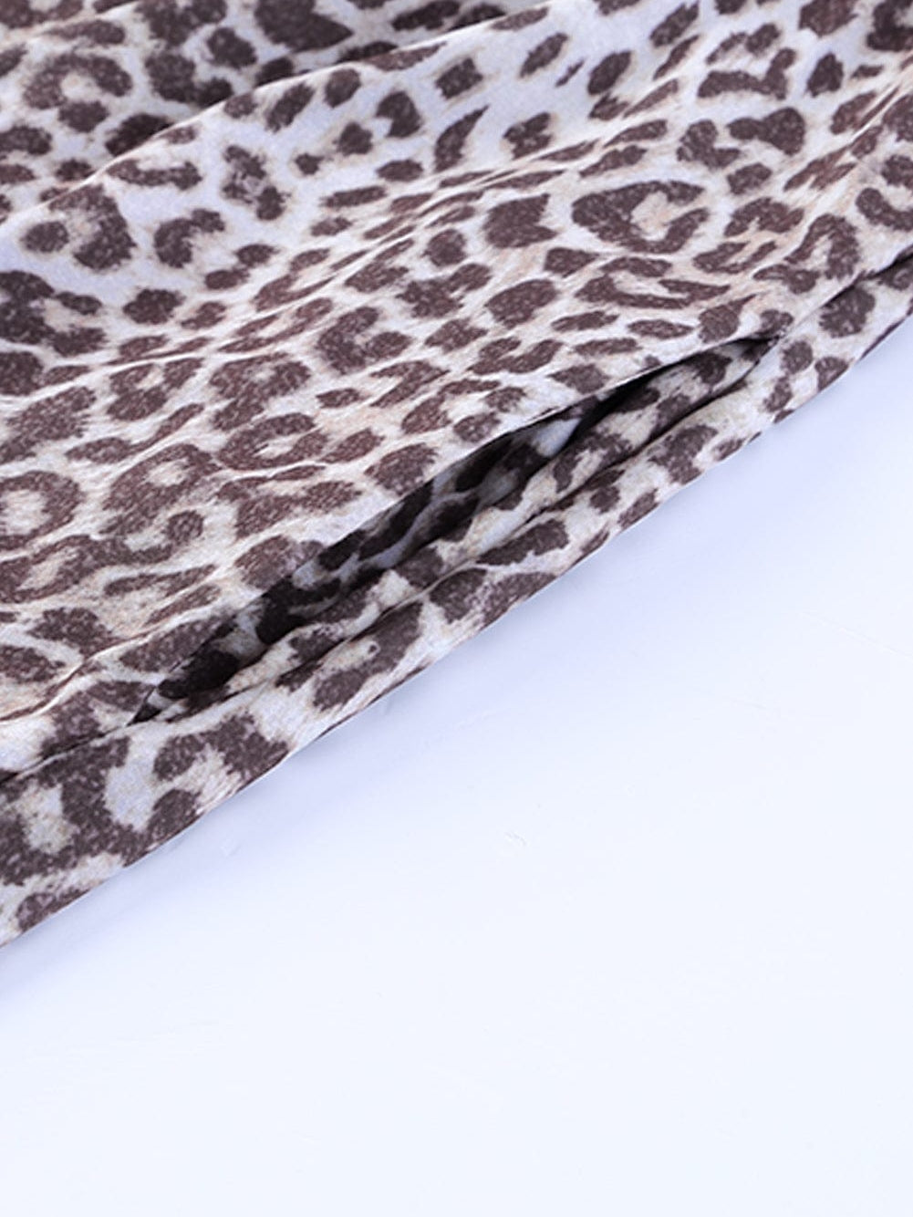 Leopard Print Ribbed Maxi Dress with Flutter Sleeves and Pockets