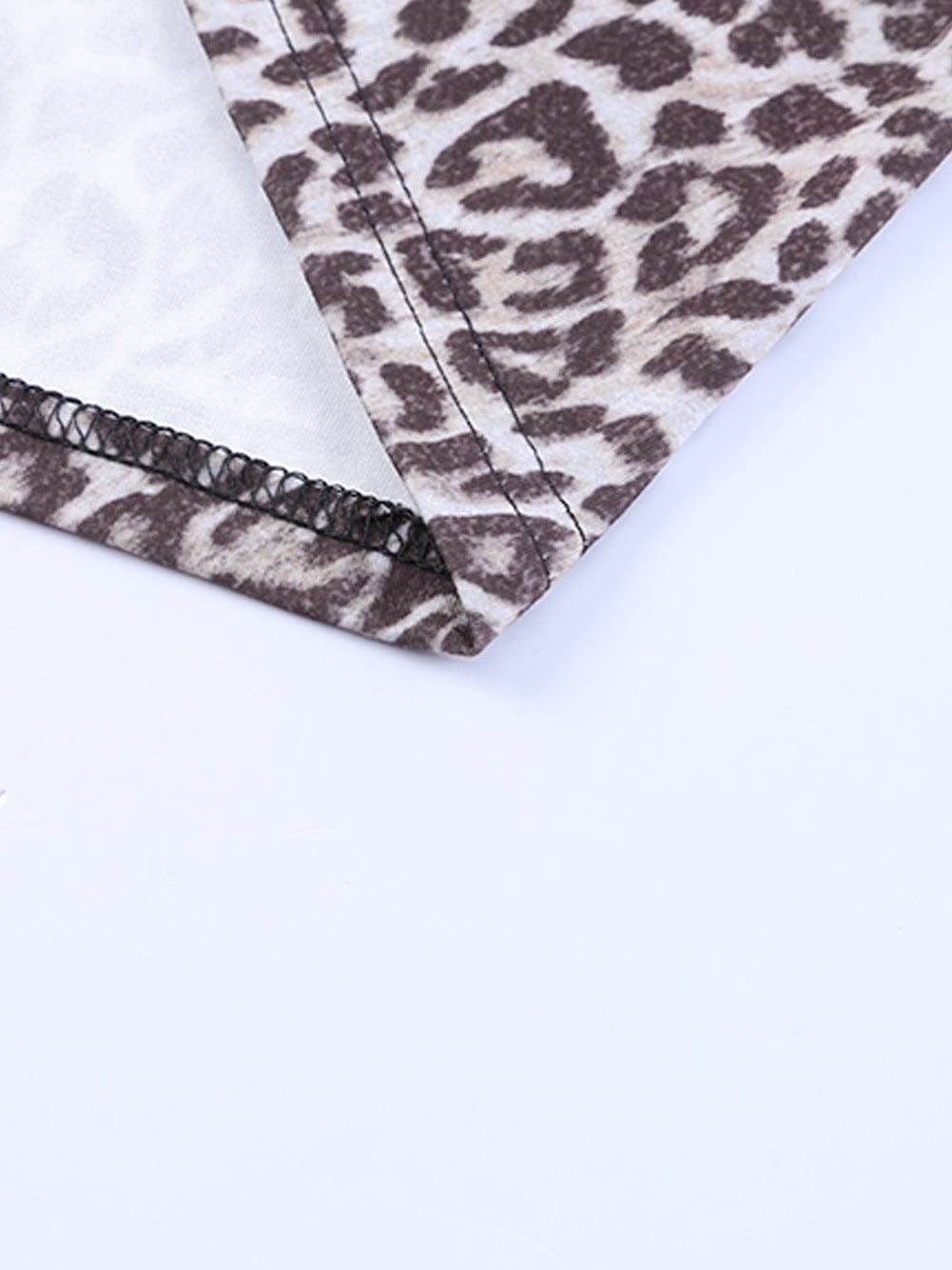 Leopard Print Ribbed Maxi Dress with Flutter Sleeves and Pockets