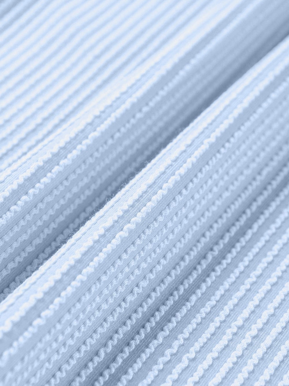 Light Blue Ribbed Colorblock Tee with Chic Design