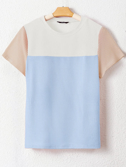 Light Blue Ribbed Colorblock Tee with Chic Design