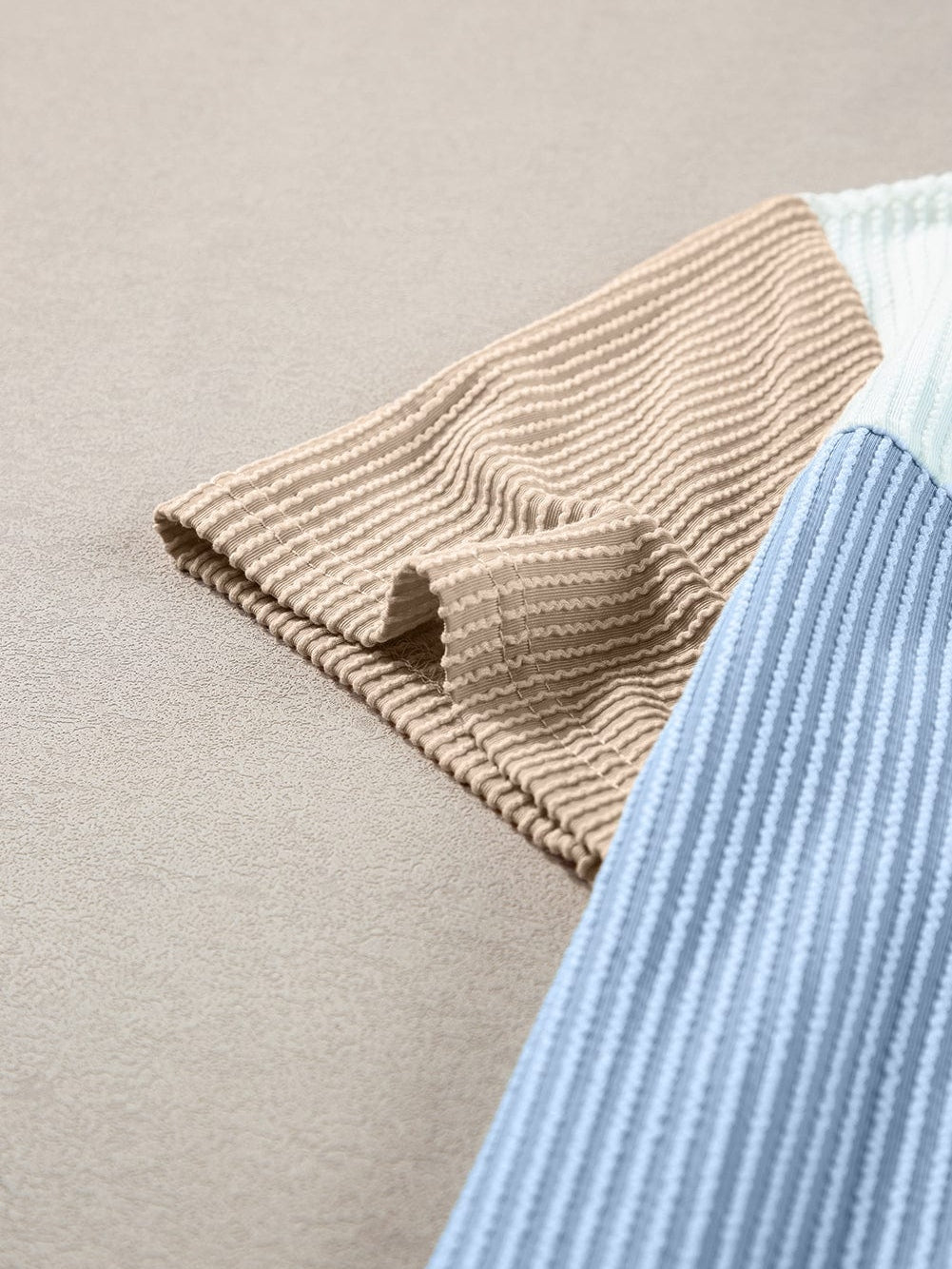 Light Blue Ribbed Colorblock Tee with Chic Design