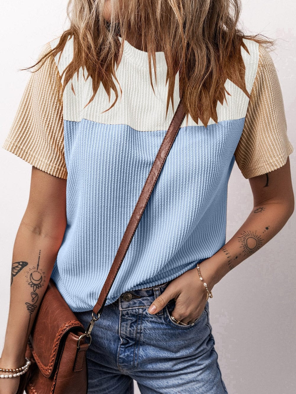 Light Blue Ribbed Colorblock Tee with Chic Design