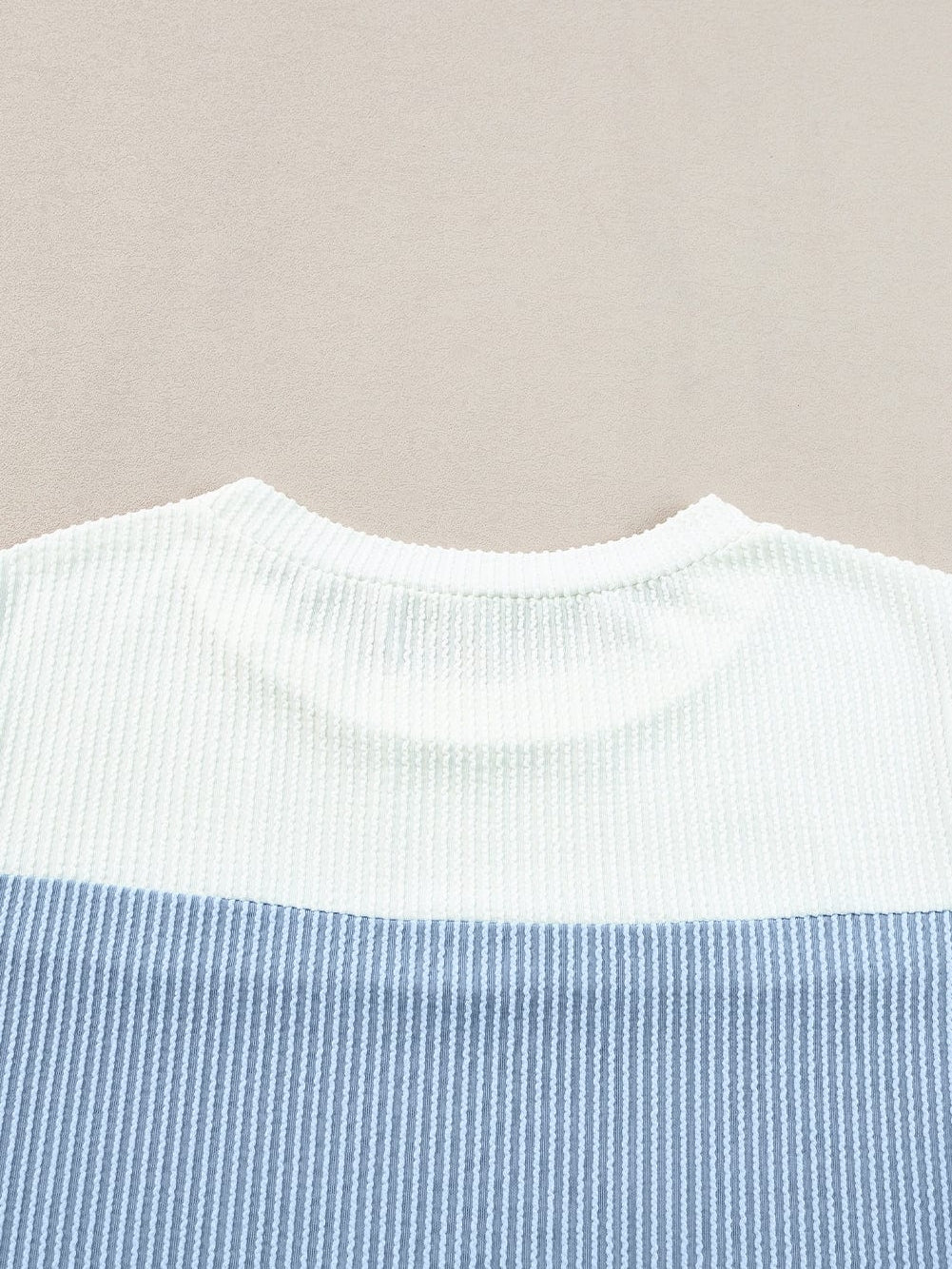 Light Blue Ribbed Colorblock Tee with Chic Design