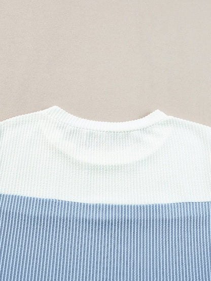 Light Blue Ribbed Colorblock Tee with Chic Design