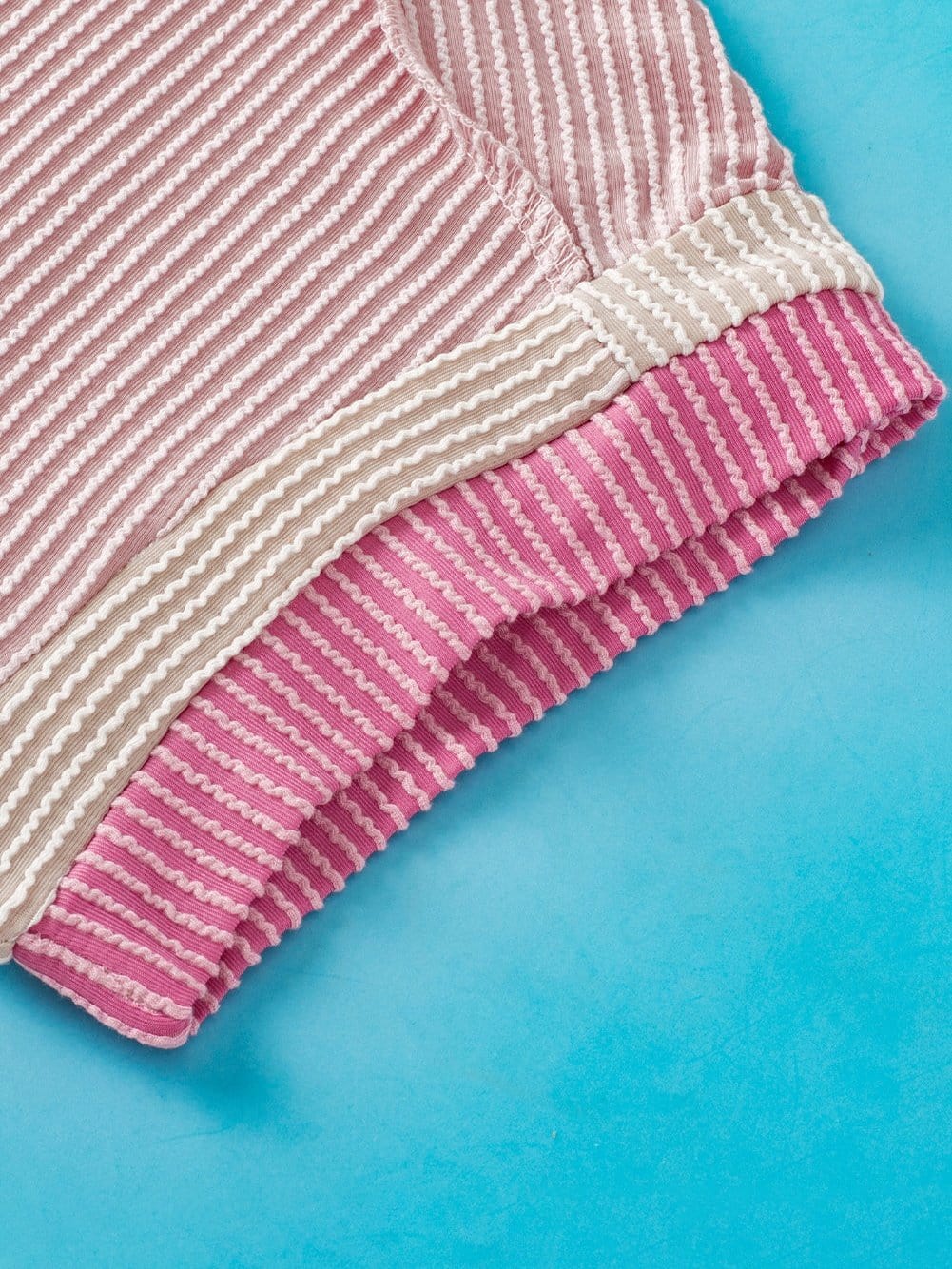 Light Pink Textured Trim Ribbed T-Shirt with Round Neck