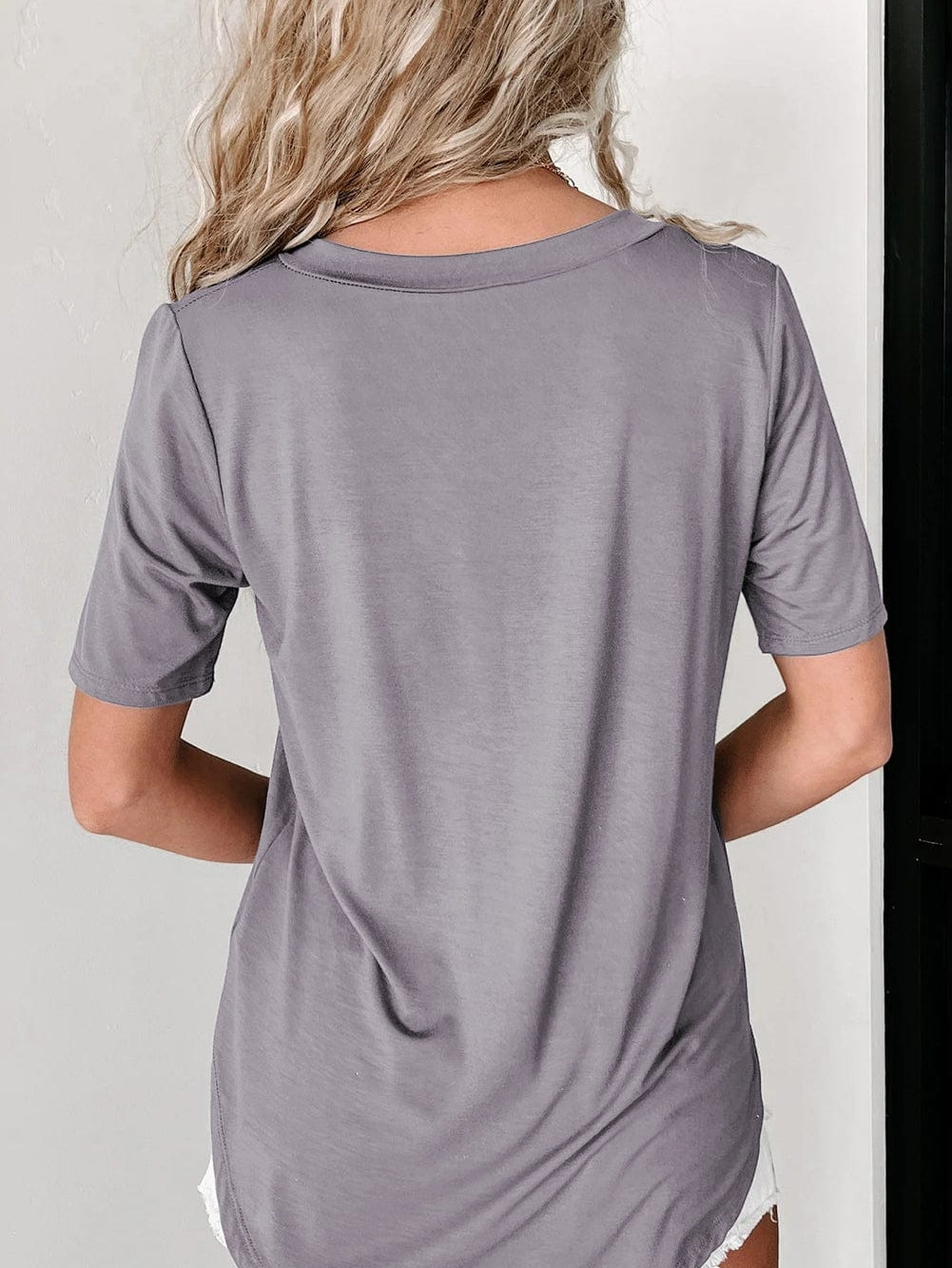 Medium Grey V Neck Pocketed Rounded Hem T-Shirt