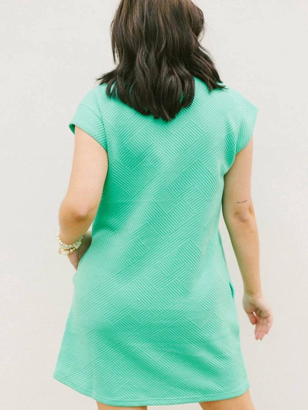 Mint Green Textured Cap Sleeve Shift Dress with Pocket