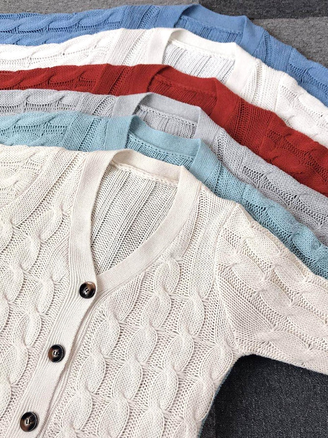 Spring Outfits - Women's Sweater Cardigans & T-Shirt & Bag Set Cable-Knit Buttoned Cardigan with Pockets and Blouse T shirt Tee Basic