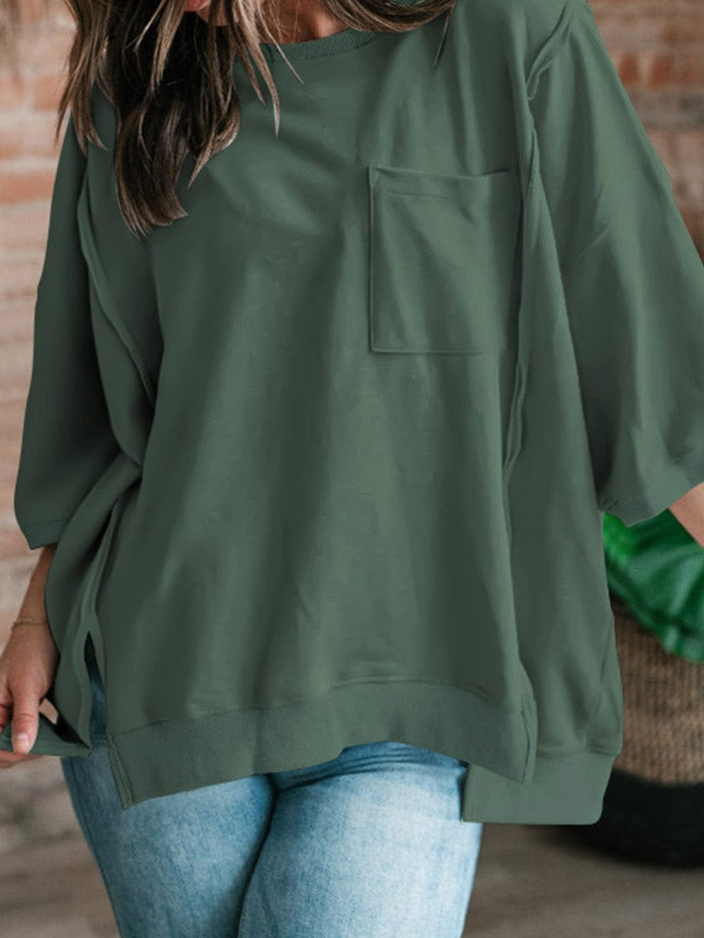 Modern Oversized Split Hem Pocket Tunic Top