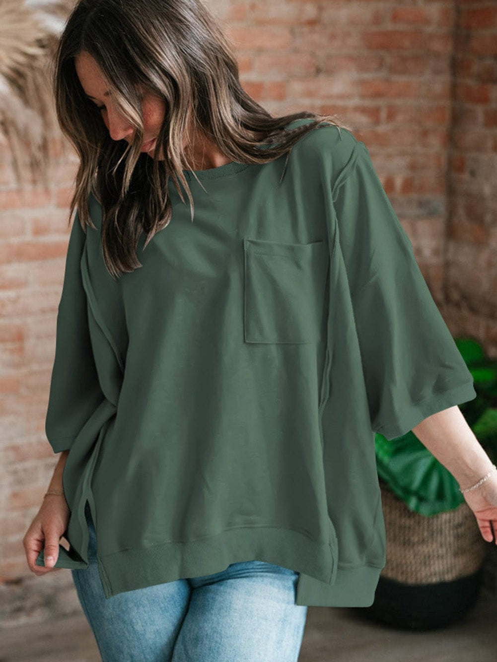 Modern Oversized Split Hem Pocket Tunic Top