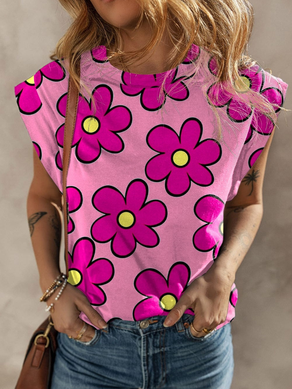 Pink Floral Print Round Neck Cap Sleeve T-Shirt with Southern Belle Style