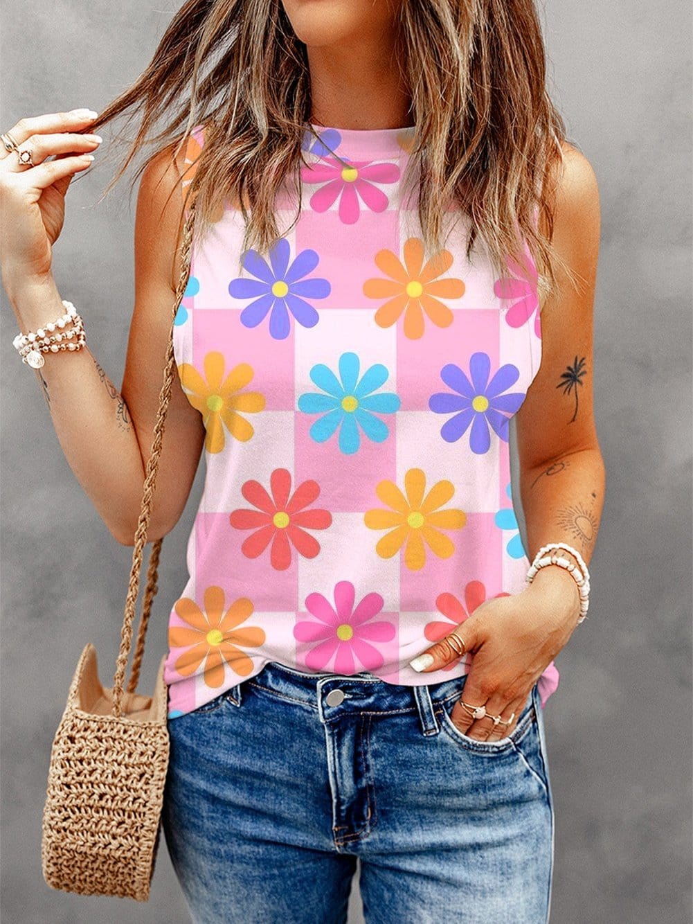 Pink Floral Sleeveless Summer Top with Round Neck