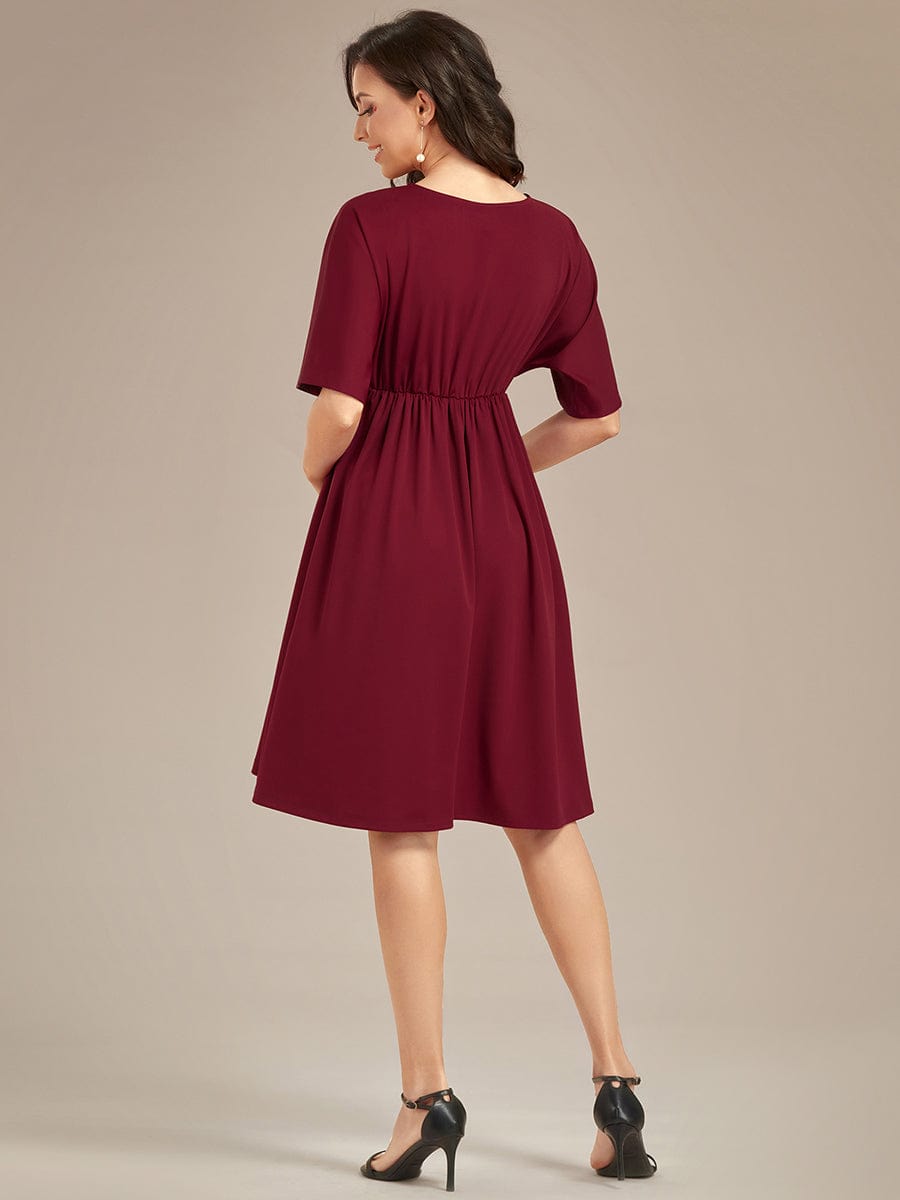 Pleated V-Neck Maternity Dresses with Stretch Fabric