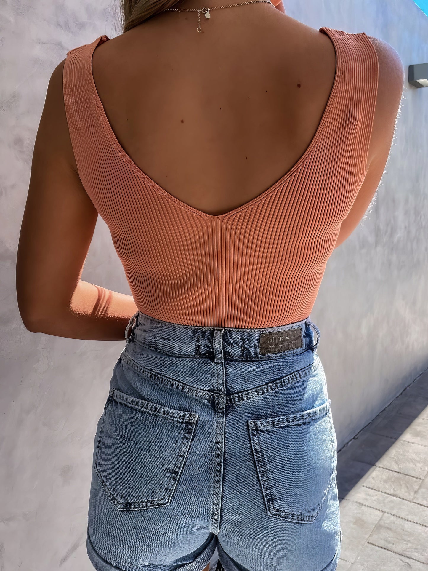 Pure Sleeveless V-Neck Casual Tank Tops