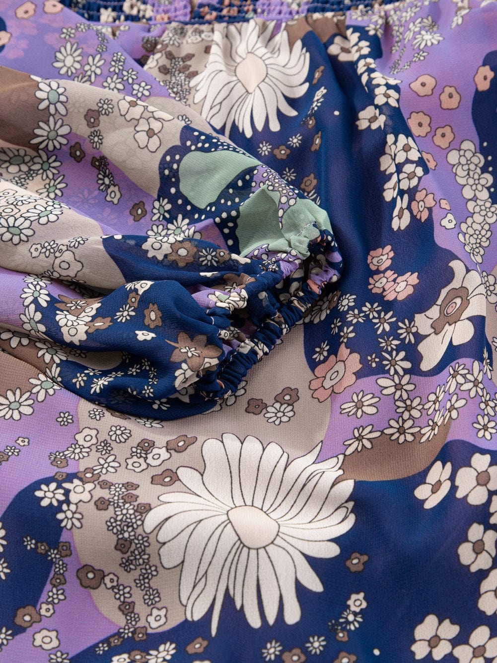 Purple Vintage Daisy Flower Puff Sleeve Ruffle Mini Dress