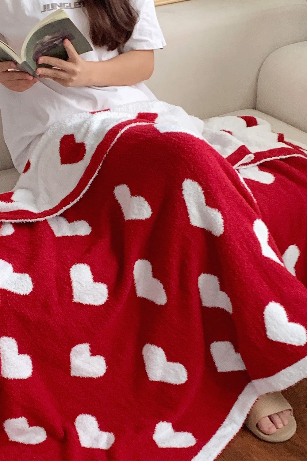 Racing Red Valentine Heart Print Large Plush Blanket