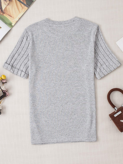 Ribbed Gray Short Sleeve Round Neck T-shirt