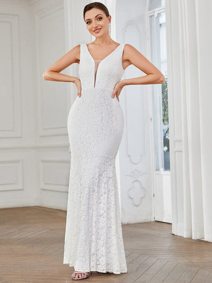 Seductive V-neck Lace Mermaid Evening Gown with Long Fish Tail