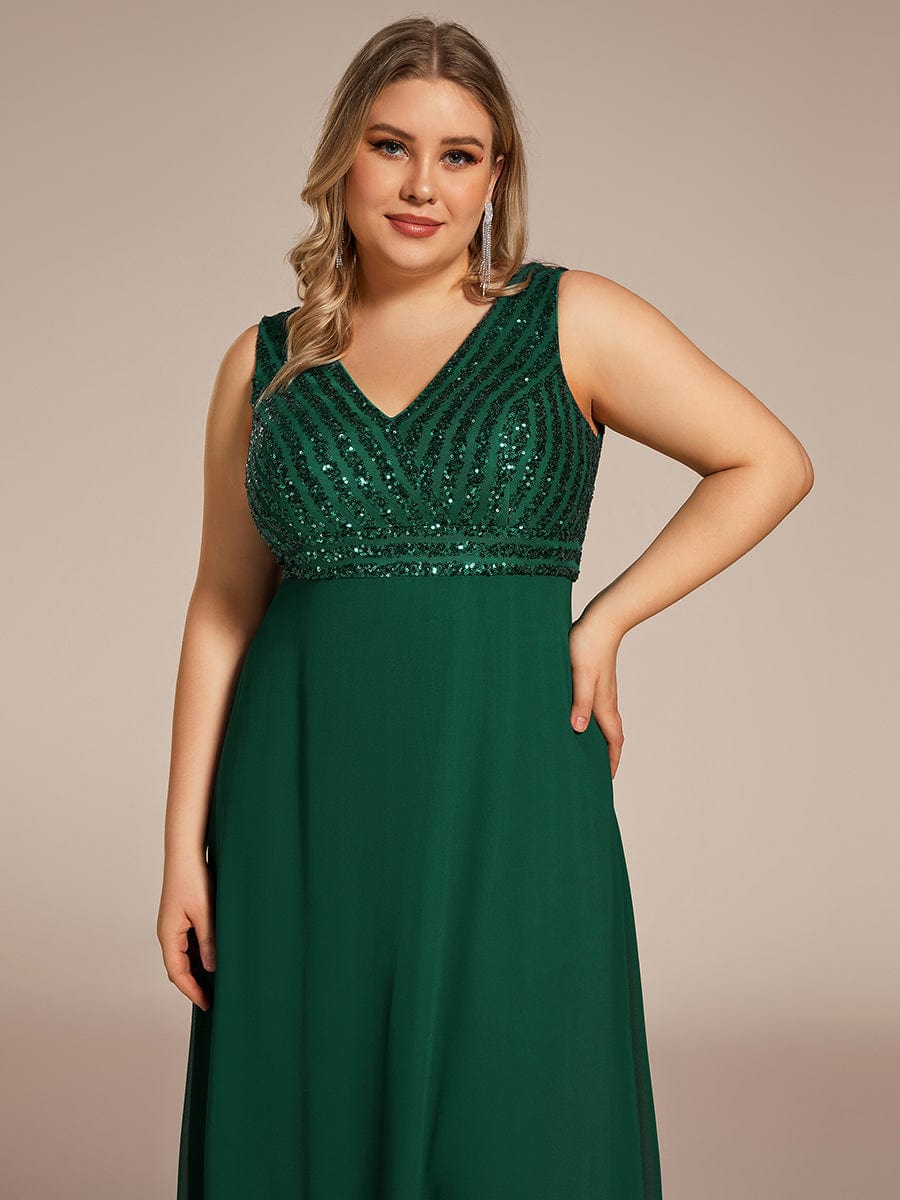 Sequin & Chiffon Plus-Sized Evening Gown without Sleeves with V-Neck