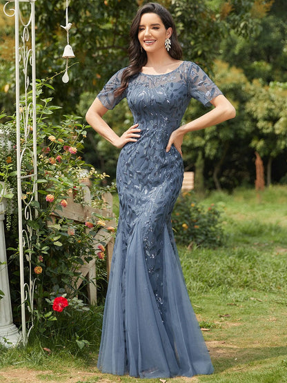 Shimmering Leaf Design Evening Dress for Special Occasions
