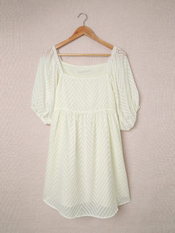 Simple Style Chiffon Dress with Mesh Detail