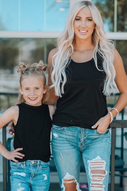 Sleek Black Sleeveless Scoop Neck Tank Top