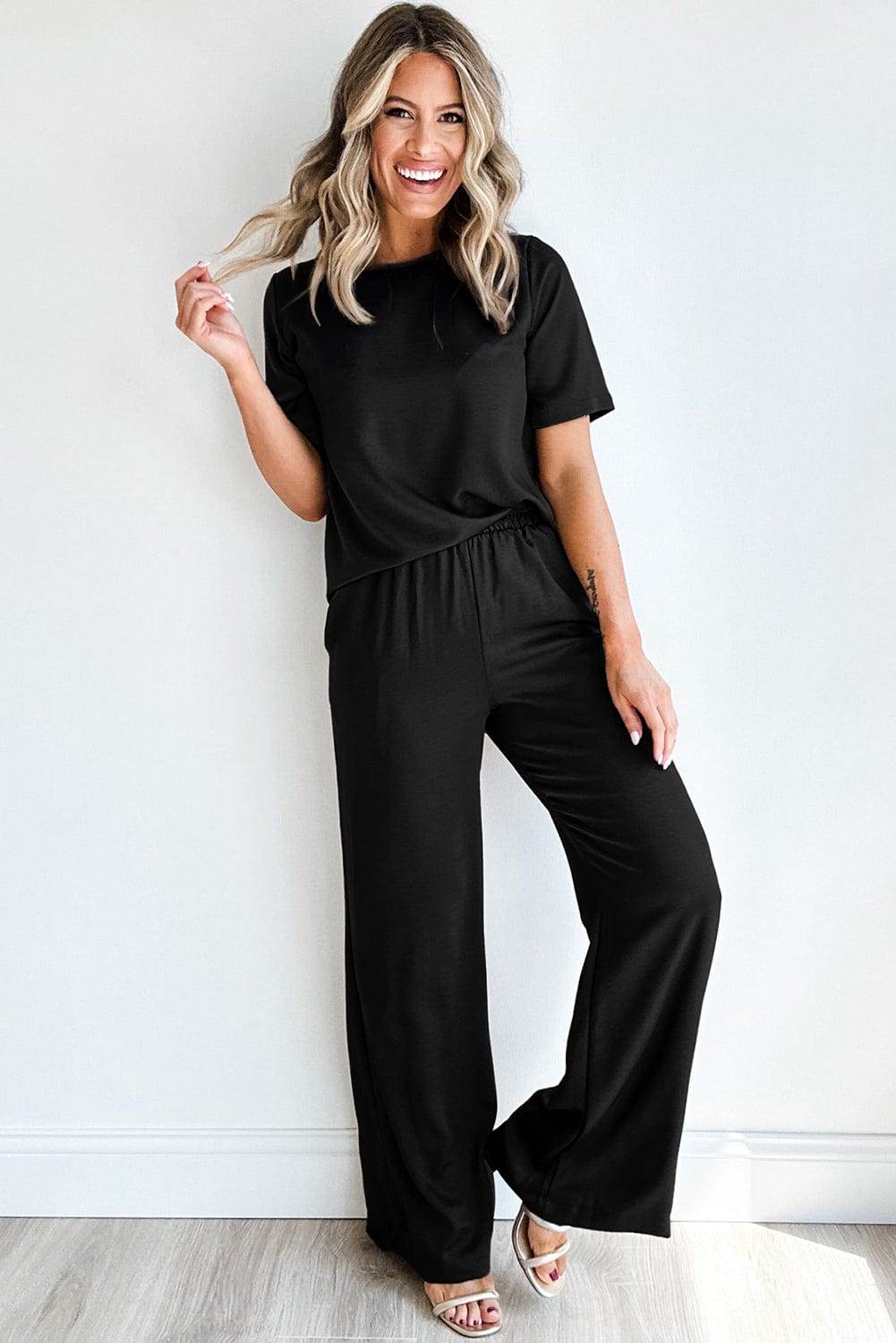 Solid Black Casual Two-Piece T-Shirt and Wide Leg Pants Set